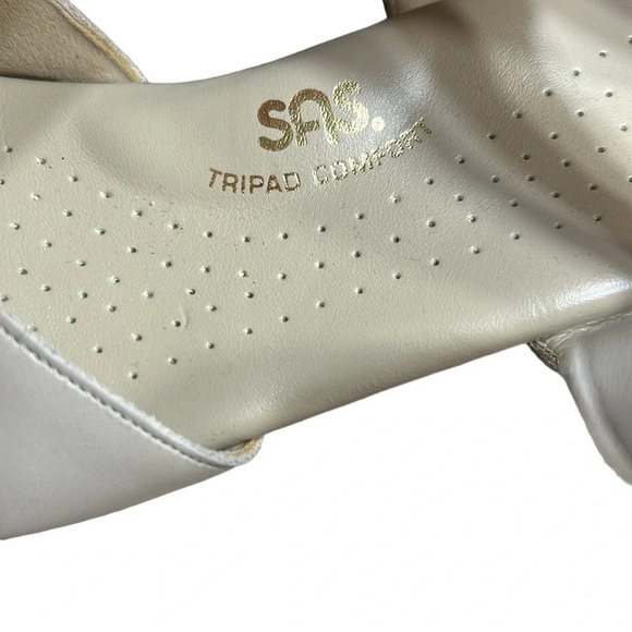 SAS sandals ,women size 10.5 Suntimer Pearl Cream colored,Velcro,comfy,1.5” heel - Picture 12 of 17